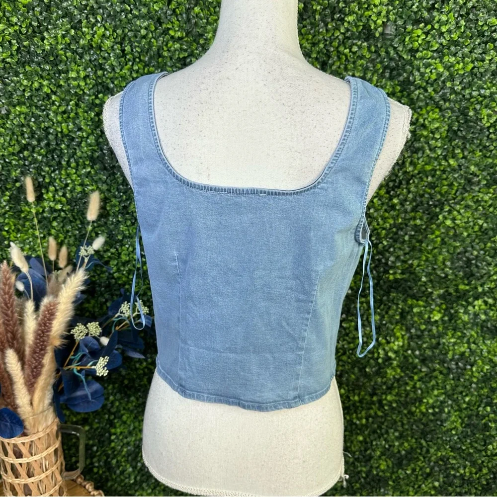 Nwt Light Blue Denim Tie-Front Vest‎